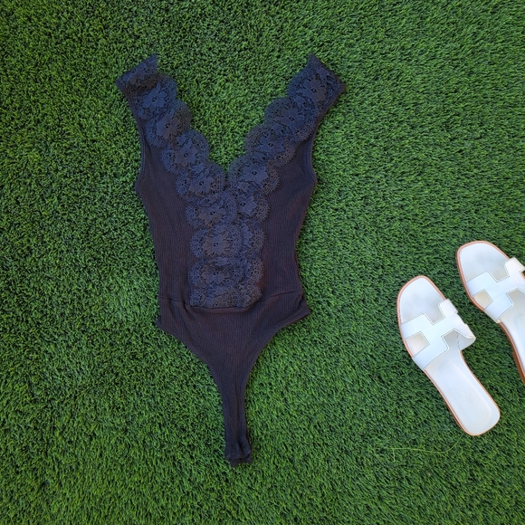 Lulus Ravalli Black Lace Ribbed Sleeveless Bodysuit | Size XS - Picture 2 of 7